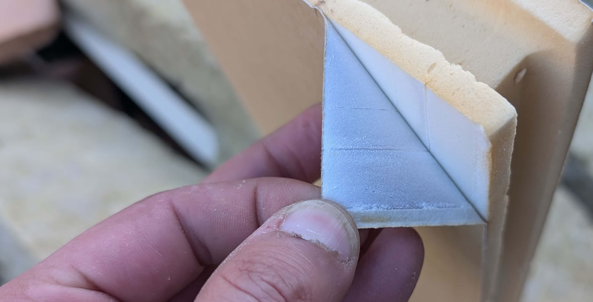 Complexe de revêtement de l'isolant FLOOR K